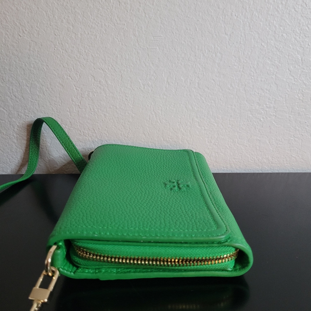 Tory Burch Thea Crossbody Bag - Picture 5 of 15